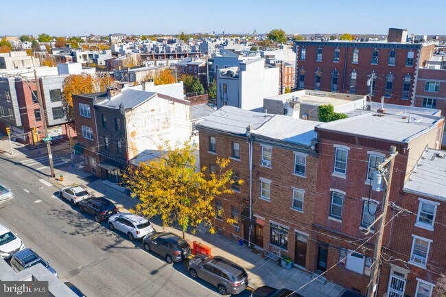 Foto del edificio - 1865 Frankford Ave