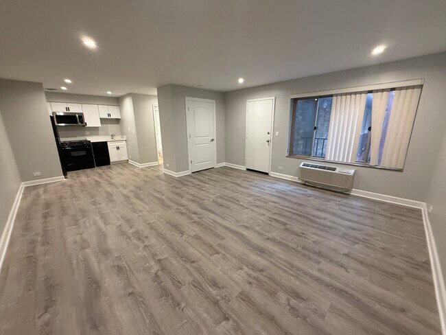 Foto del edificio - 744 W Gordon Terrace