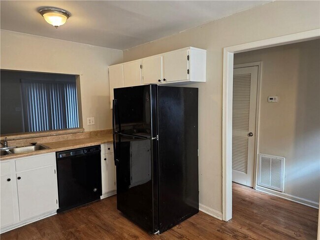 Foto del edificio - 1225 Oakplace Dr SW