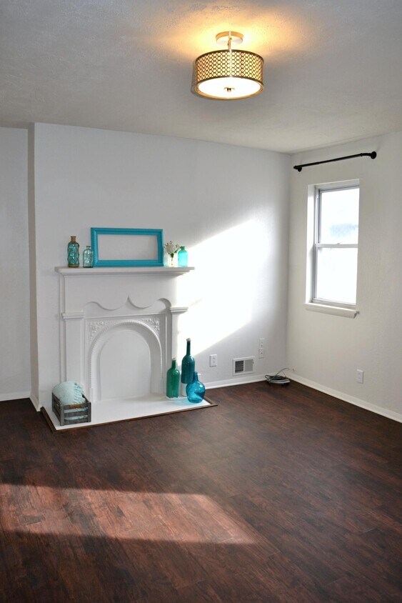 Foto principal - 2611 Larkins Way