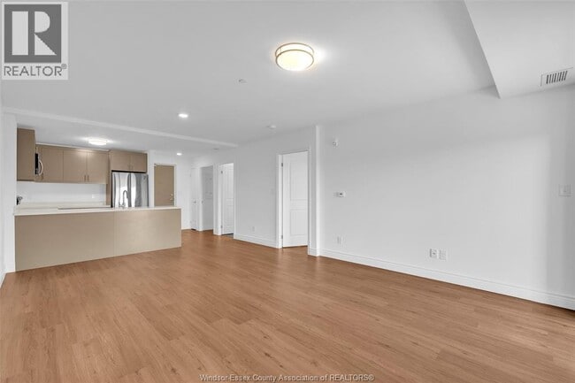 Building Photo - 1489 Banwell Rd