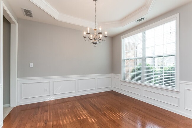 Building Photo - 3675 Fedorite Walk