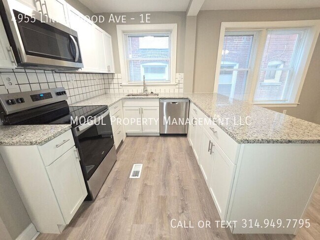 Foto del edificio - 4955 Lindenwood Ave