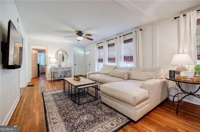 Foto del edificio - 2209 Clairmont Terrace NE