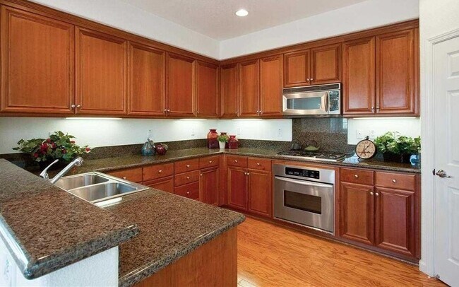 Foto del edificio - 812 Joree Ln