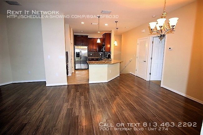 Building Photo - 7001 Interbay Blvd