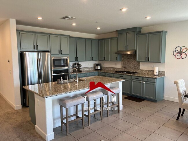 Building Photo - Great single story home with solar