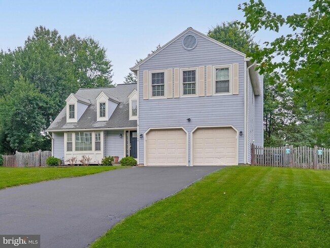 Foto del edificio - 3044 Emerald Chase Dr