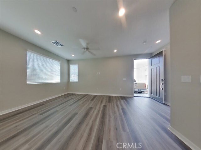 Foto del edificio - 31718 Luther Dr