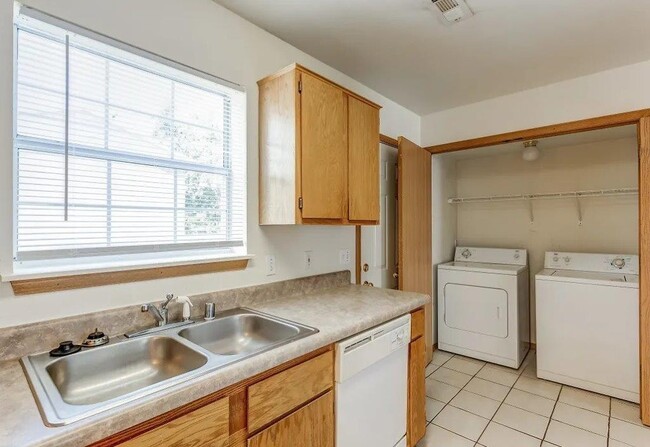 Interior Photo - Pleasant Woods Townhomes