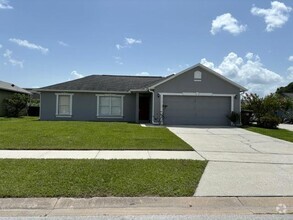 Building Photo - 2405 Lincolnshire Ct