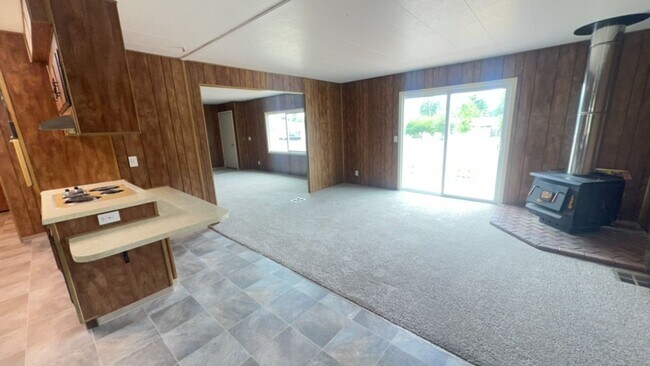 Foto del edificio - 829 W Harbeck Rd