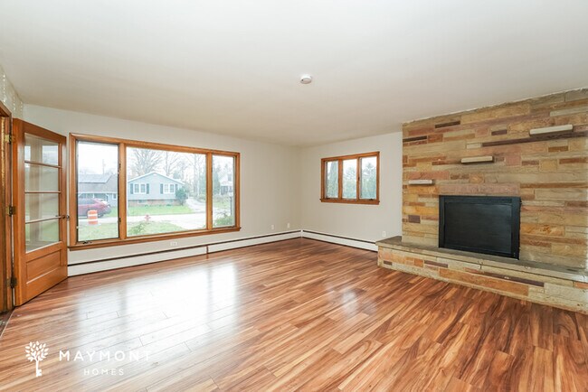 Foto del edificio - 150 E 272nd St