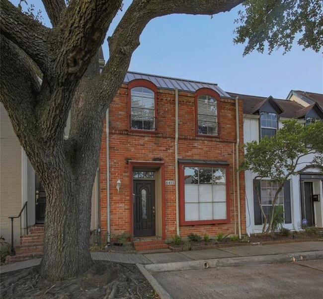 Foto del edificio - 6415 Ella Lee Ln