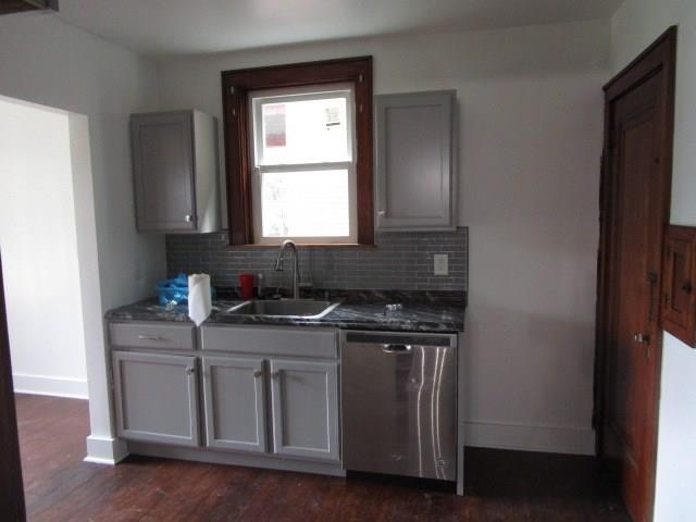 Building Photo - 2331 Glenarm Ave