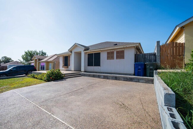 Foto del edificio - 5617 St Luke Blvd