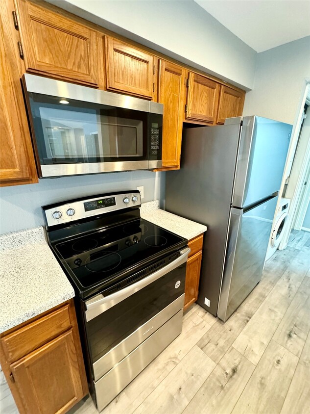 Foto del edificio - 14600 Fonmeadow Dr