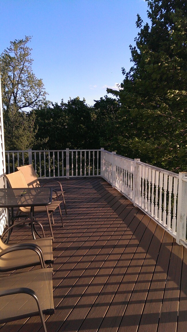 Foto del edificio - 40 Benedict Ave