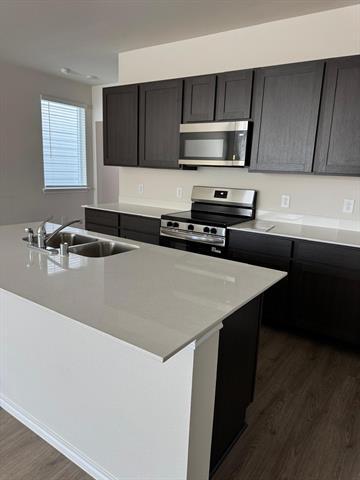 Foto del edificio - 213 Arbor Dr