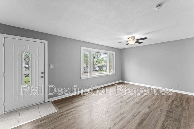 Foto del edificio - 506 NE 67th St
