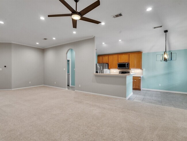 Foto del edificio - 15950 Cottage Ivy Cir