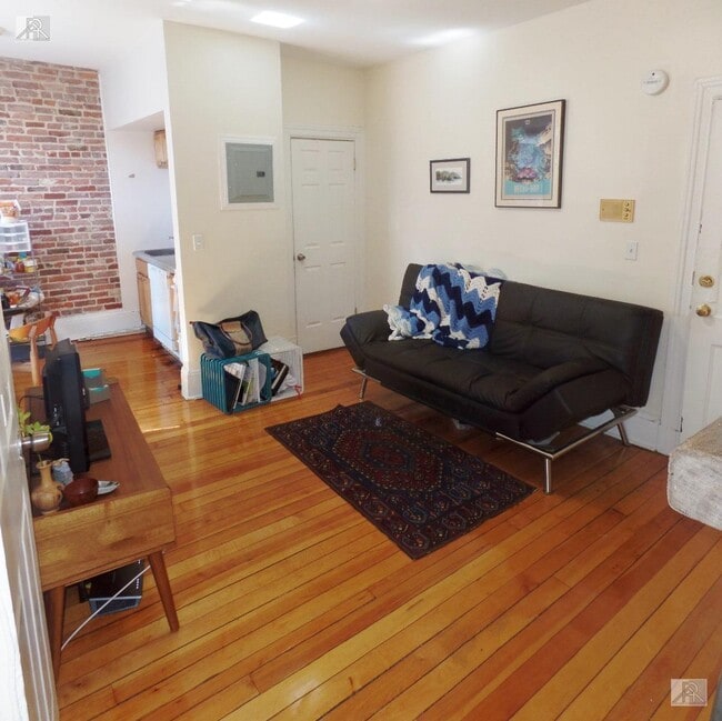 Building Photo - 1216 Commonwealth Ave