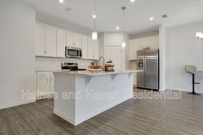 Building Photo - 4136 Lavender Ct