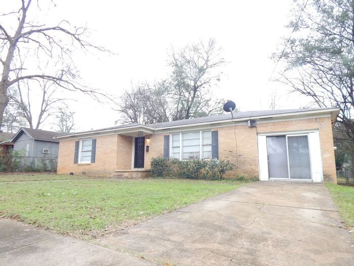 1137 E 6th St, Tyler, TX 75701 House Rental in Tyler, TX