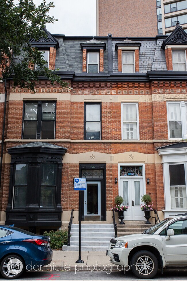 Foto del edificio - 1849 N Lincoln Ave