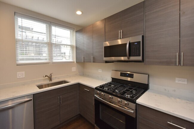 Foto del edificio - 1434 W Farragut Ave