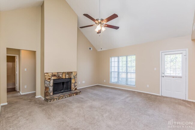 Building Photo - 1320 Paddocks Way Powder Springs GA