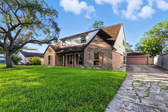 Foto del edificio - 12463 Mooredale Ln