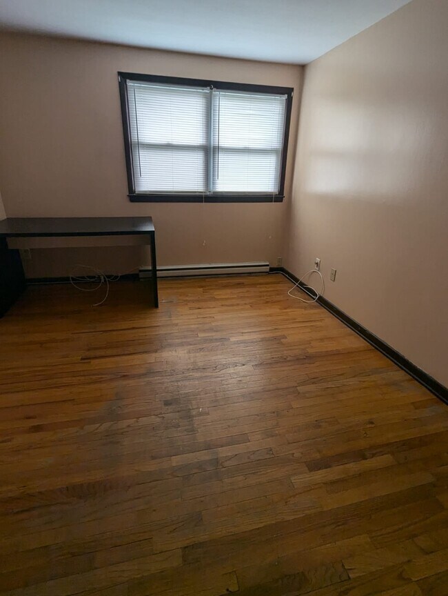 Foto del edificio - 68 Clinton Ave