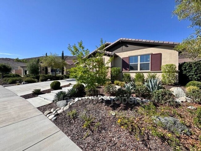 Building Photo - 24331 Ponderosa Ln