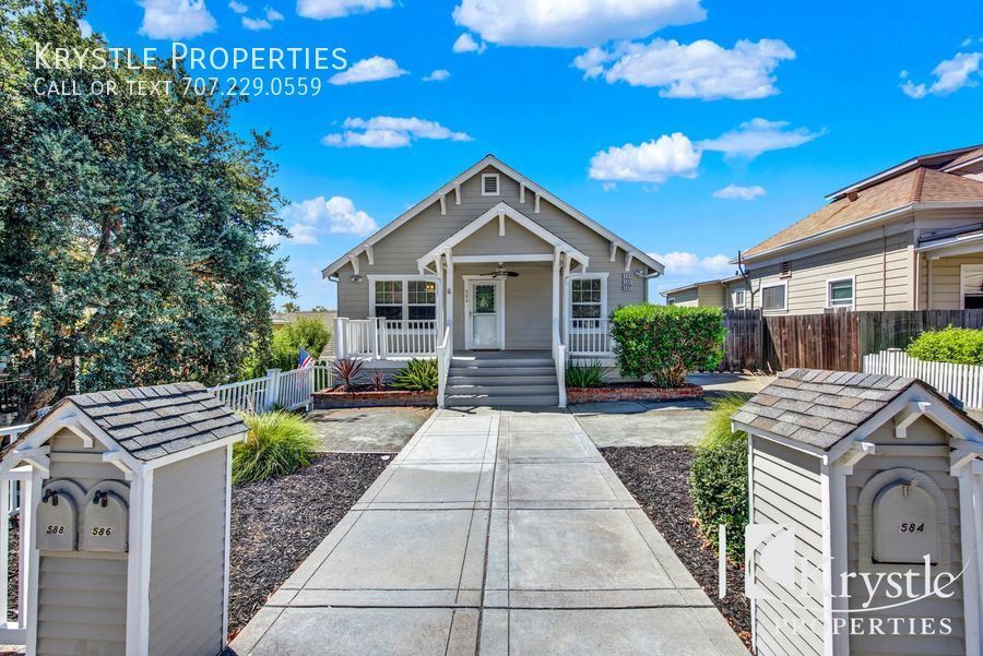 Primary Photo - Beautiful home in Benicia