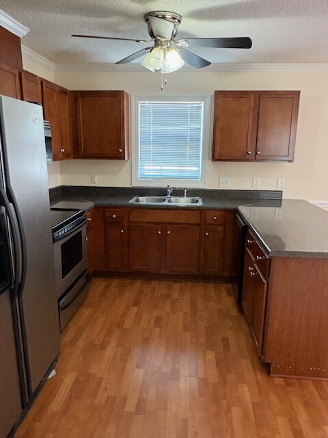 Foto del edificio - 4205 Dudleys Grant Dr