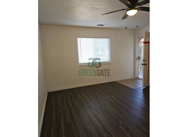 Foto del edificio - 3 Bedroom, 2 Bathroom Home Now Available!