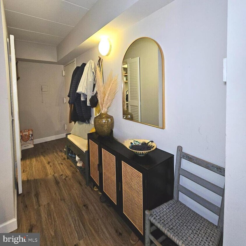Primary Photo - 2313 Freetown Ct
