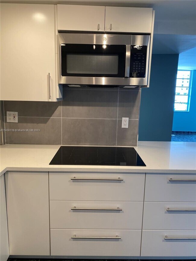 Foto del edificio - 1913 S Ocean Dr