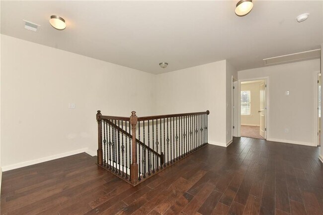 Foto del edificio - 5520 Lightheart Ct