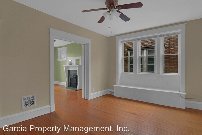 Building Photo - 3122-3124 Lackland Ave