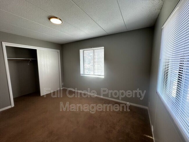 Building Photo - 1648 N 56th St