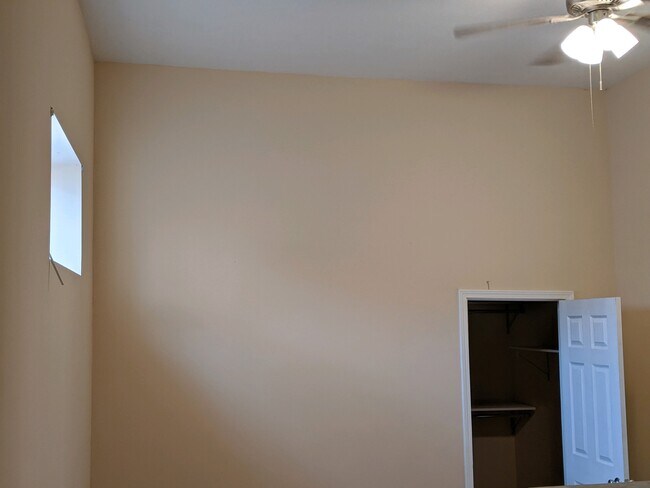 Foto del edificio - 3326 Ruckle St