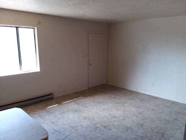 Building Photo - 314 E Comanche St