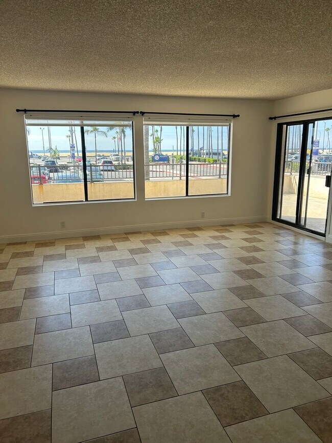 Foto del edificio - Beach front