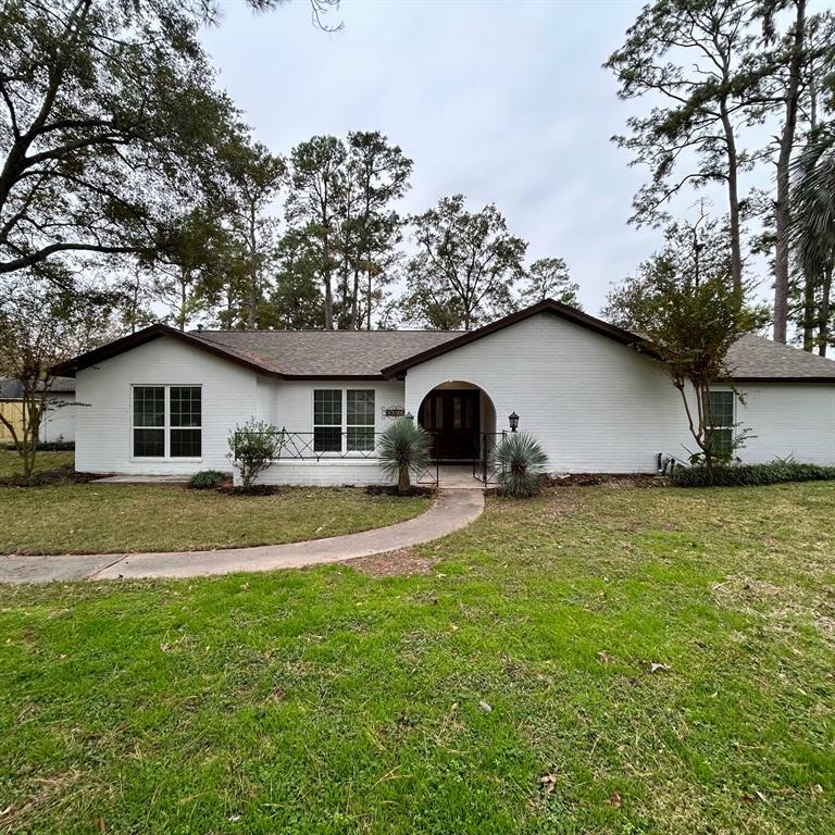 Foto principal - 16615 Creeksouth Rd