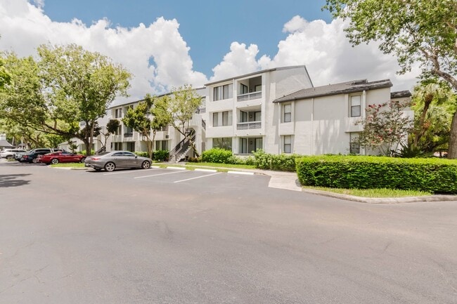 Building Photo - Legacy at Coconut Creek