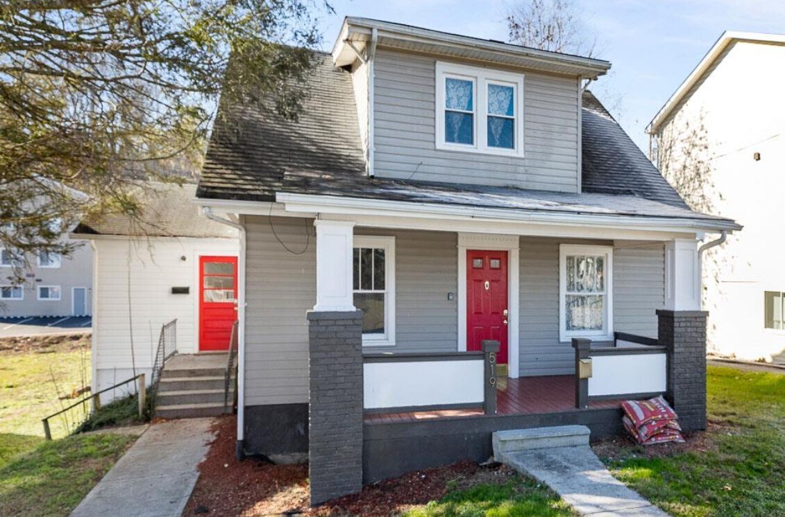 519 Davis St, Radford, VA 24141 House Rental in Radford, VA