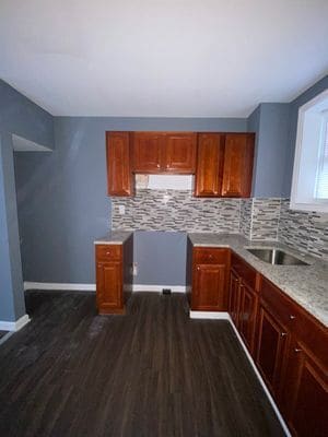 Building Photo - 425 S Vincent St