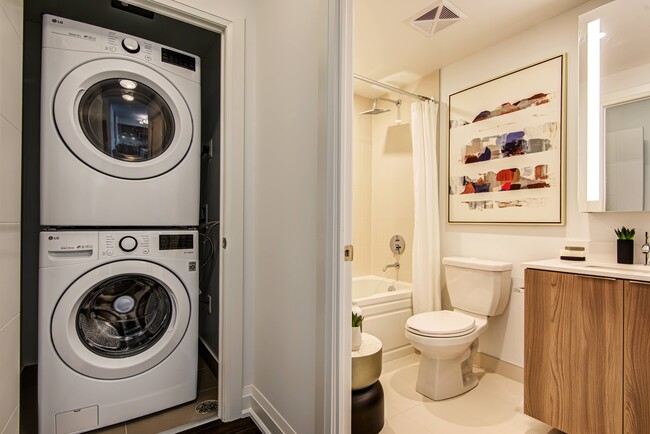 Building Photo - West22